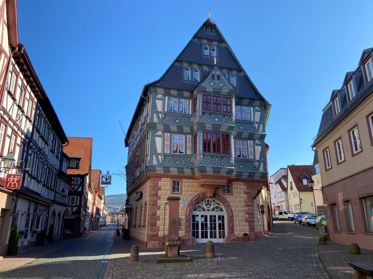 Hotel Zum Riesen - Aelteste Fuerstenherberge Deutschlands Miltenberg Ngoại thất bức ảnh